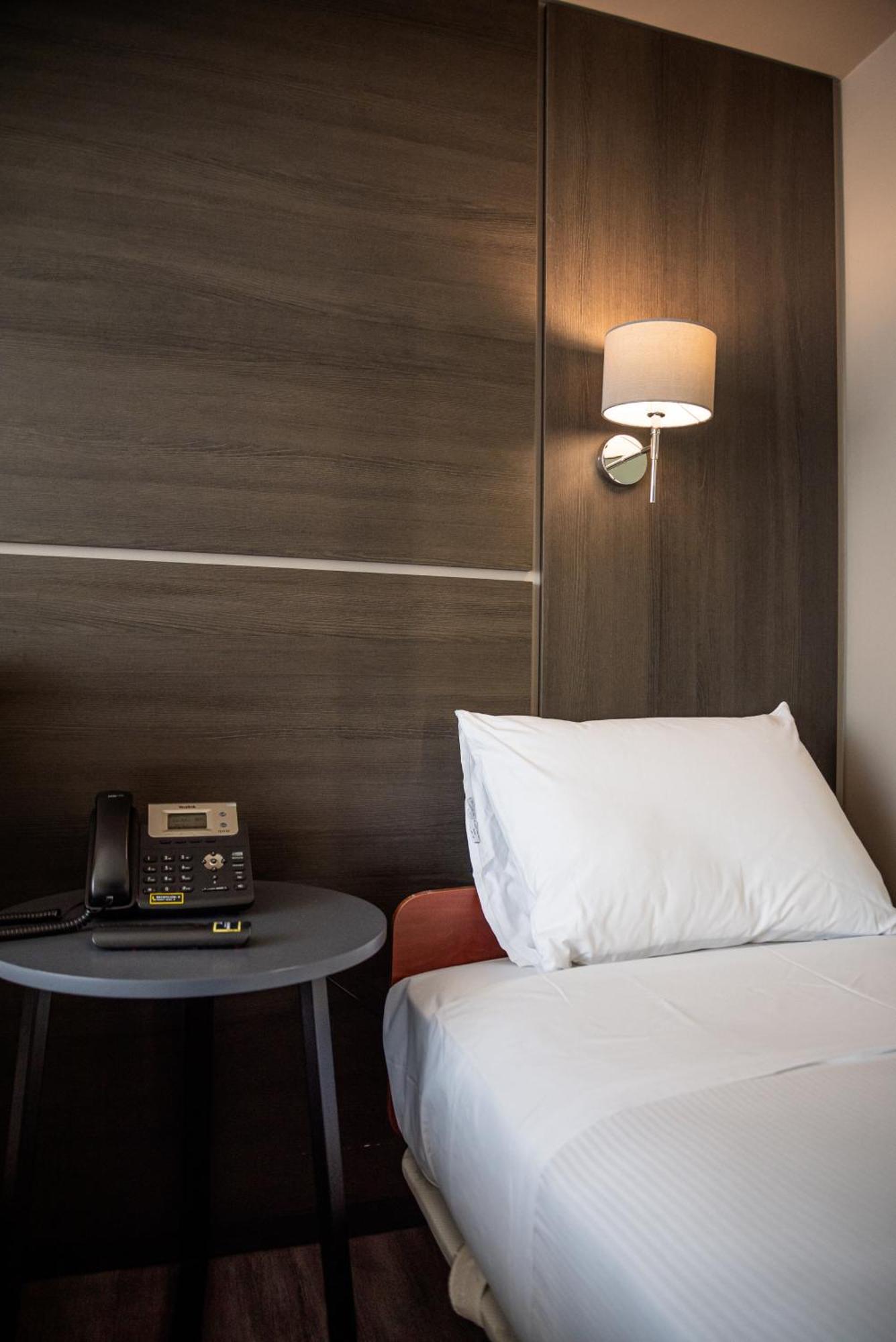 Ola Providencia, Tapestry Collection By Hilton 4* Santiago