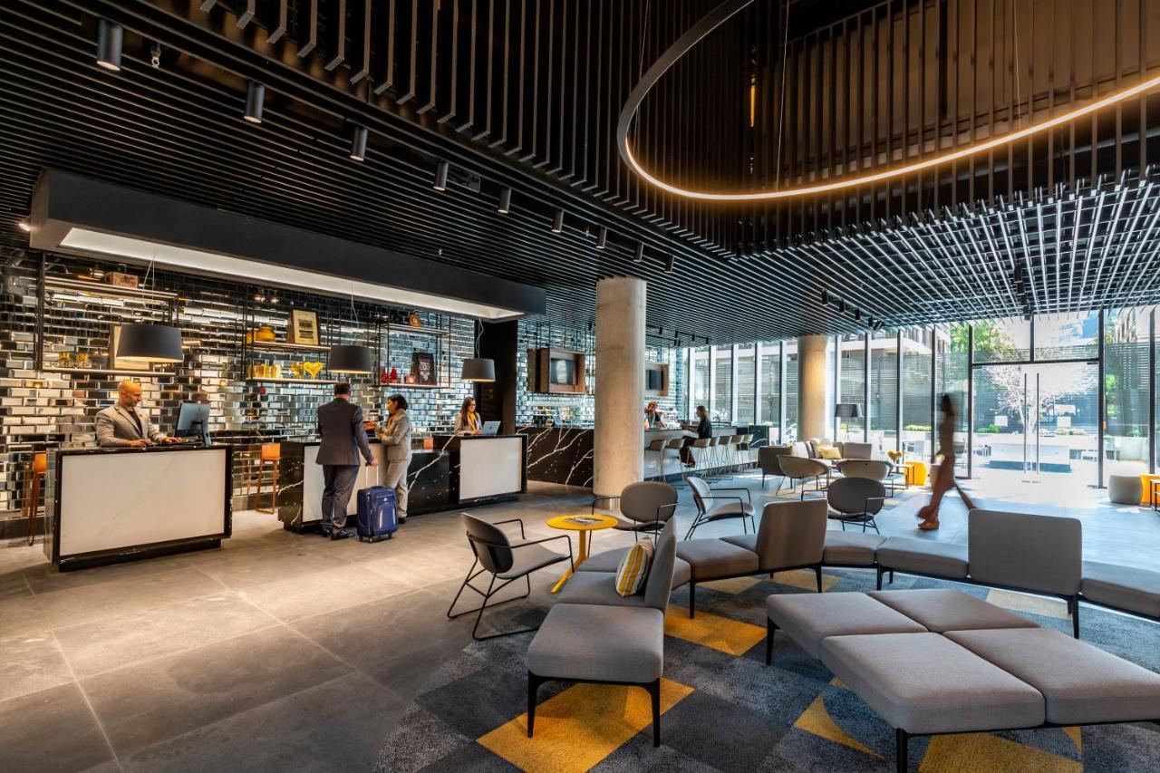 Ola Providencia, Tapestry Collection By Hilton 4* Santiago